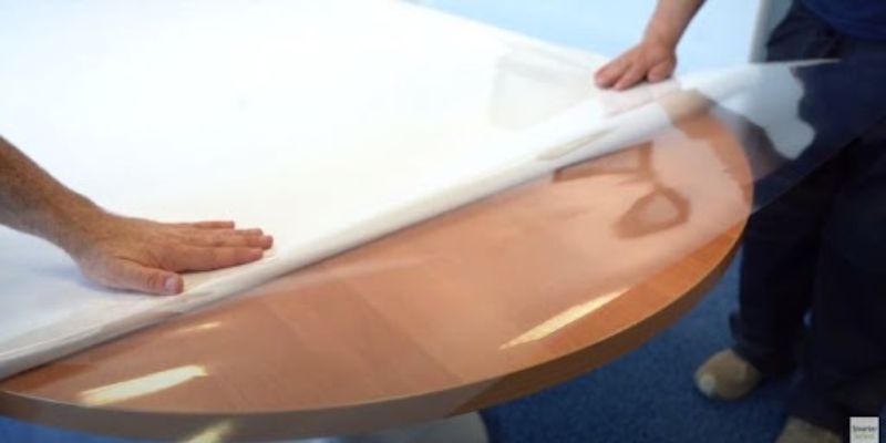 How to Turn Your Desk into a Whiteboard Desk