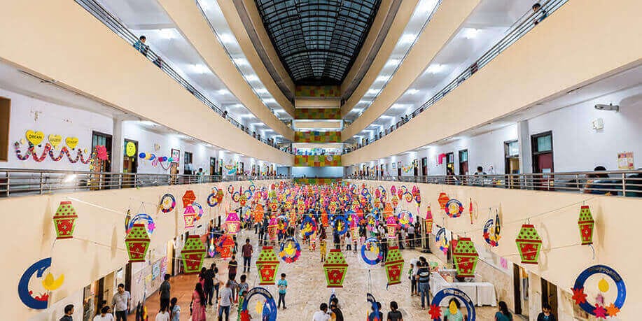 Lokhandwala Foundation School Corridor Area